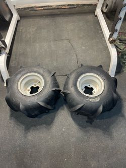 Honda/suzuki sand paddles tires