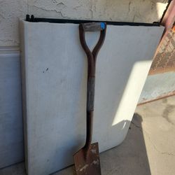 Shovels 