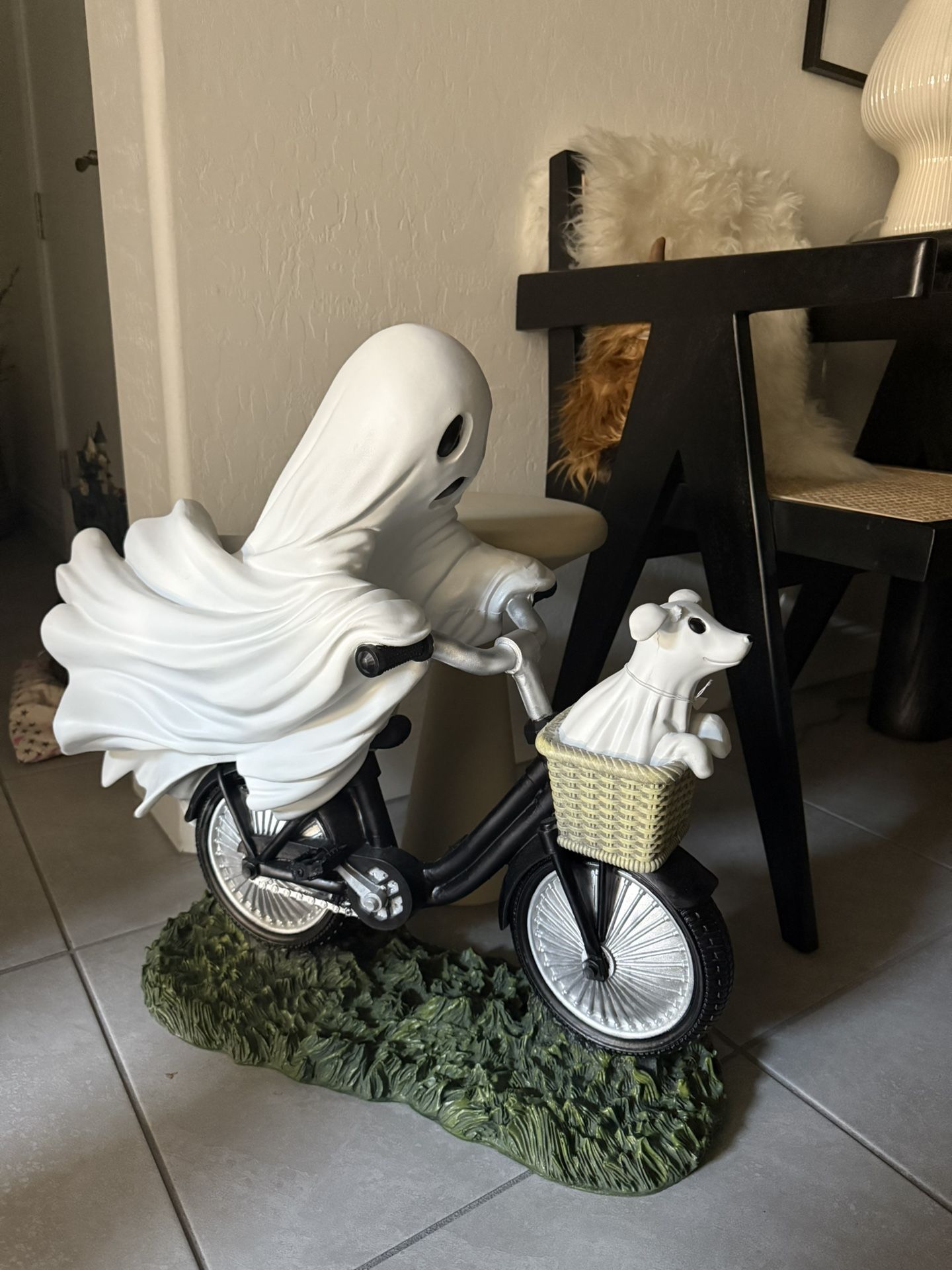 Large Ghost Bike Dog