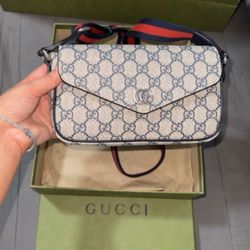 Gucci Crossbody Ophidia Mini Bag