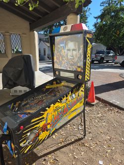 Pinball machine for sale