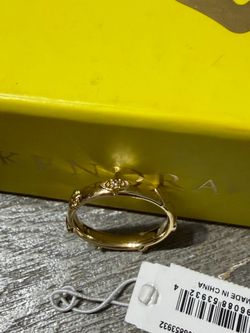 Kendra scott ring