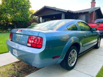 2005 Ford Mustang