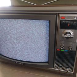 SONY VINTAGE TELEVISION 