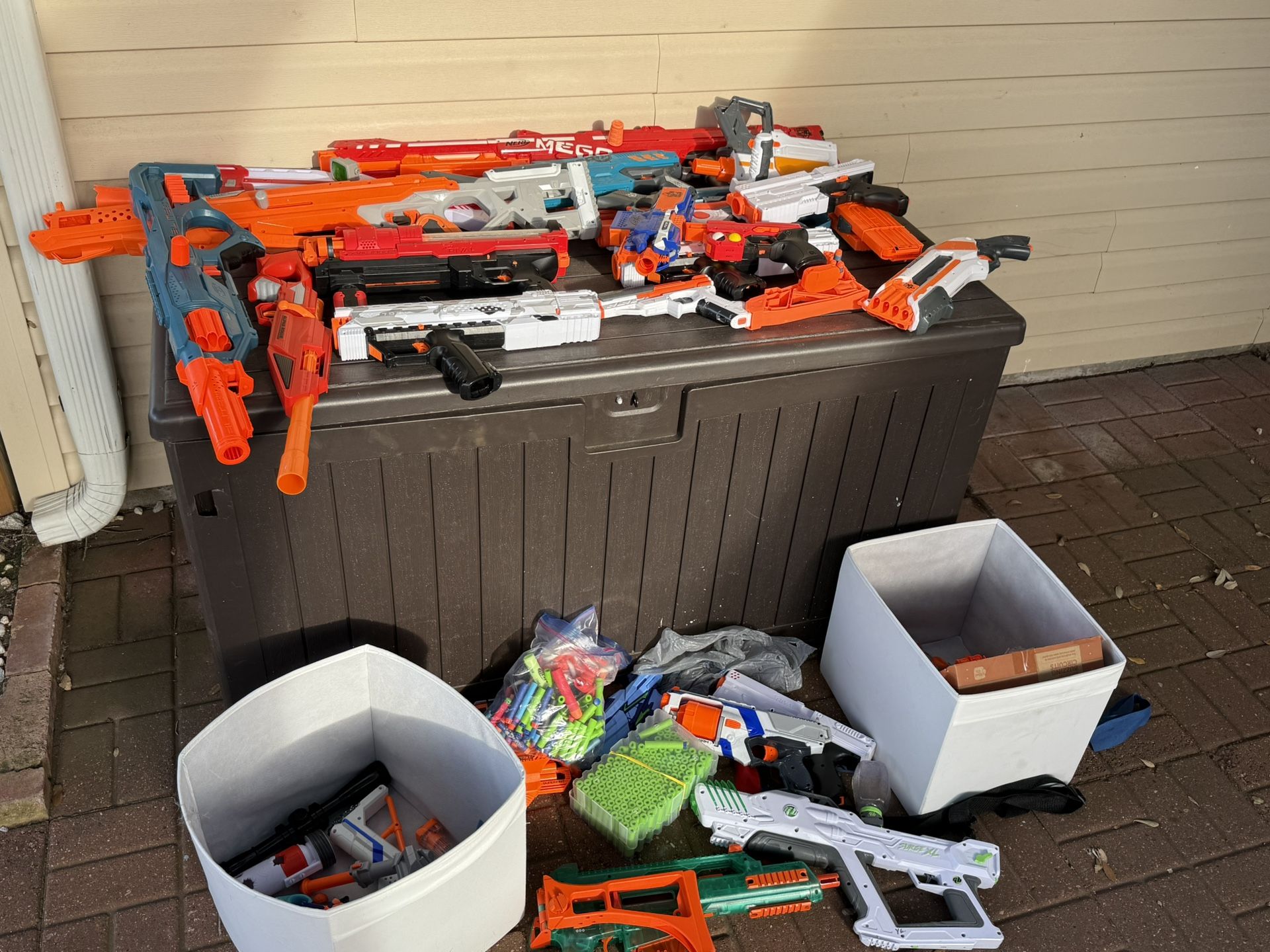 Nerf Guns