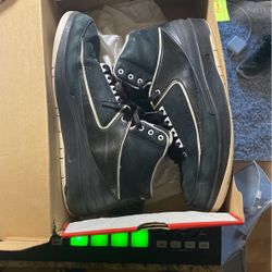 jordan 2 (2010 release) Size 12