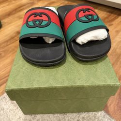 Women Gucci Slides 