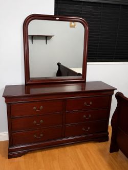 Queen size Bed room set