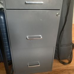 Filing Cabinet With Keys