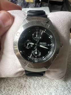 Citizen divers watch
