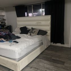 Free King bed Frame 