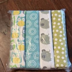 New Set Of 4  Baby Muslin Cotton Swaddle/Receiving Blankets