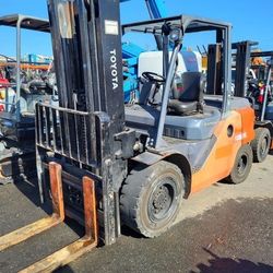 10K 10,000 # POUND 5 TON WAREHOUSE SHOP FORKLIFT | TOYOTA 8FD45U