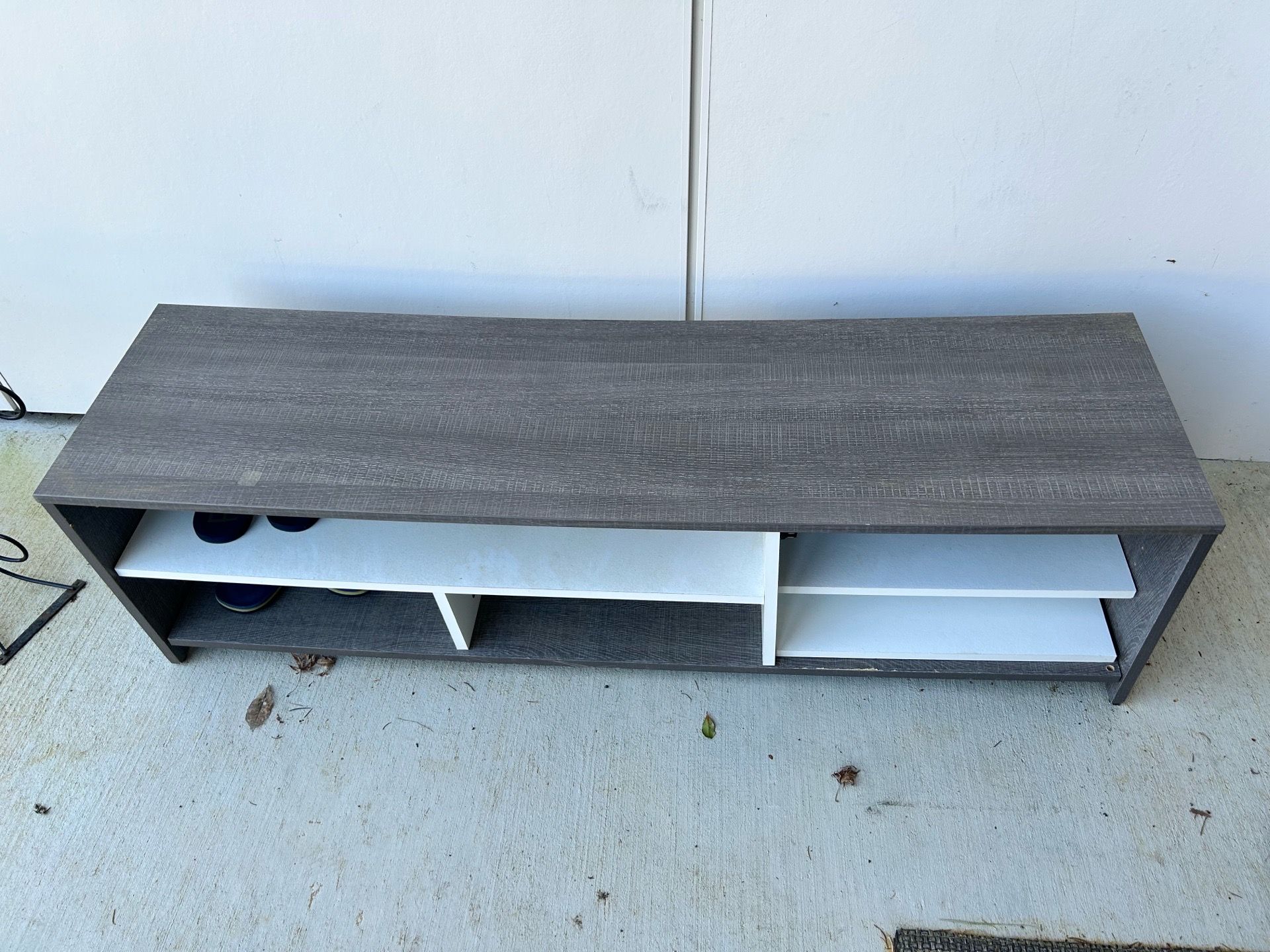 Free Modern shoe rack