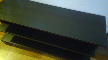Tv stand shelf