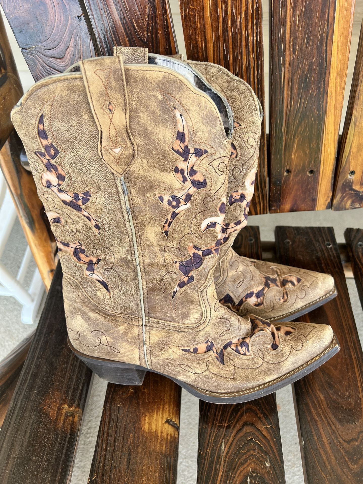 Laredo Woman’s  Cowboy Boots 