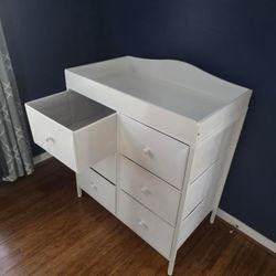 Baby changing dresser table 
