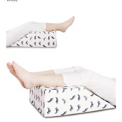 Lash pillow