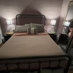 Quality Bed With Two Night Stands