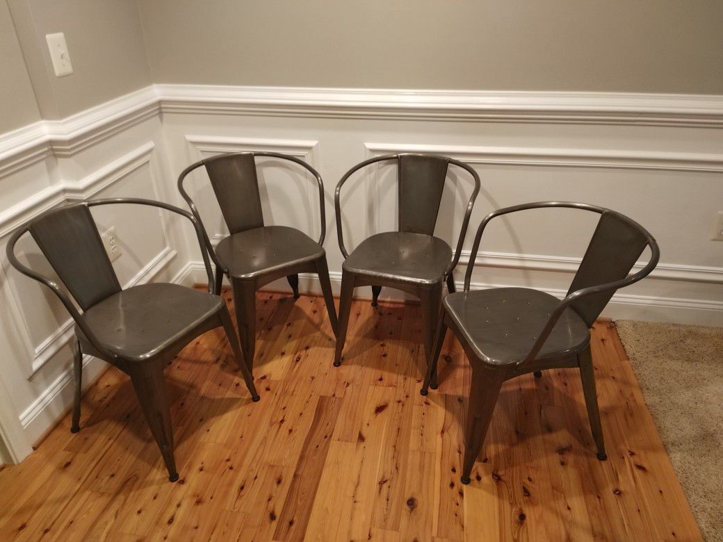 Set of 4 World Market "Jackson" Metal Tub Dining Chairs