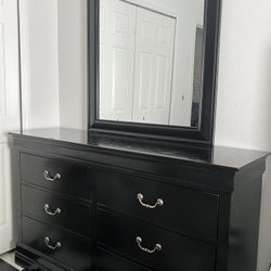 Black Dresser
