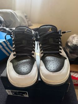 air jordan 1 low white metallic gold black