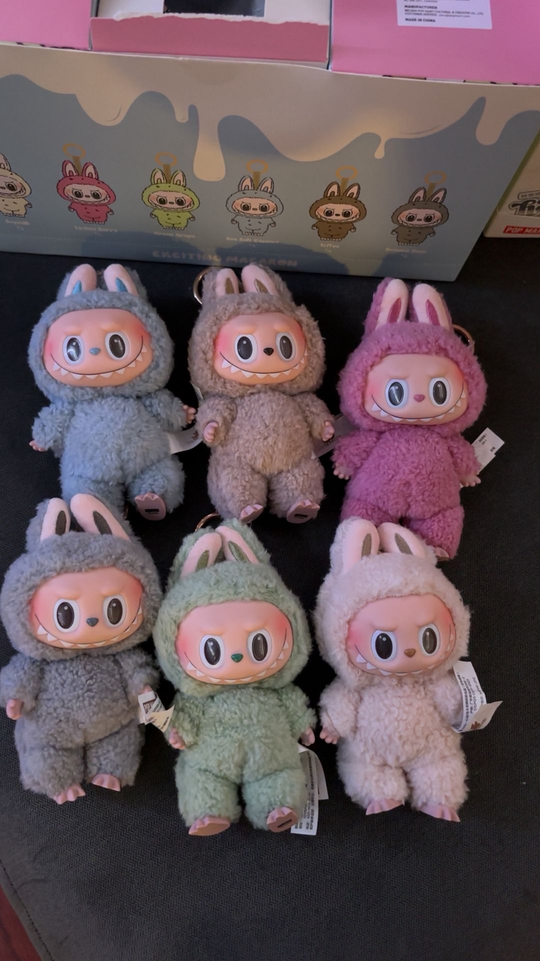 Macaron Labubu