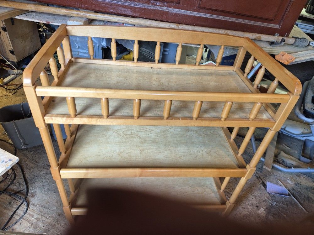 Baby Changing Table ( Like New)