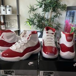 Air Jordan 11 Retros