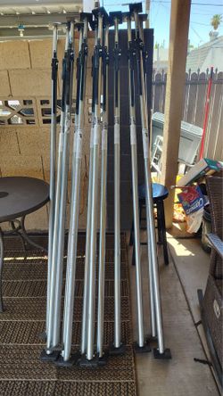 Adjustable cargo bars