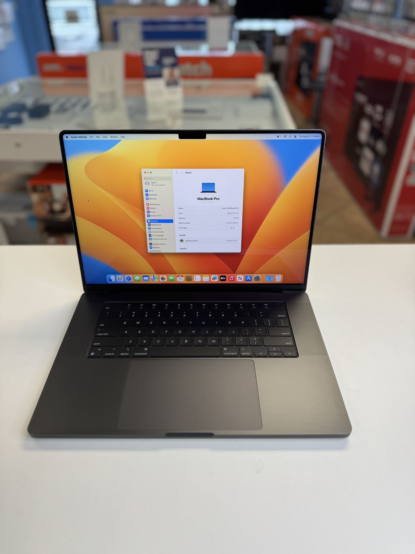 Macbook Pro 16inch 2024 M3Pro/18/512 With Final Cut Pro & Logic Pro X