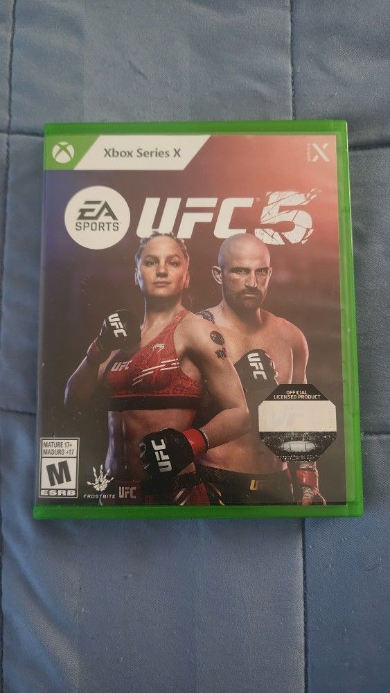 UFC 5 LIKE NEW PICKUP ONLY 