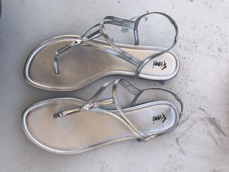 Sandal