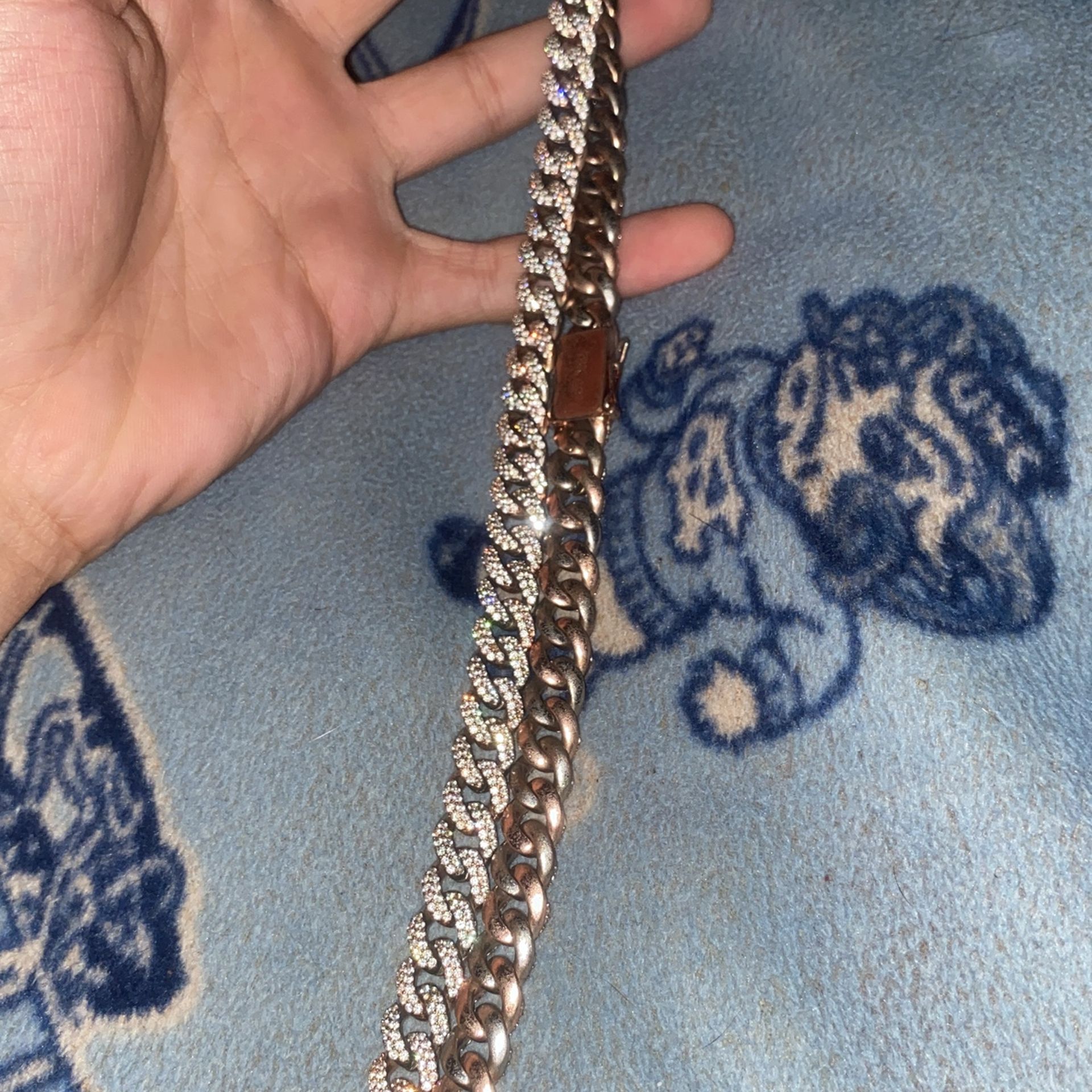 chain from greenville mall