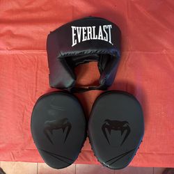 Boxing Headgear And Mitts