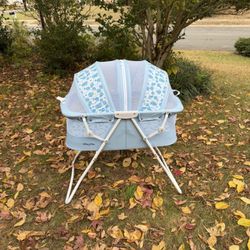 Dream on me Bassinet