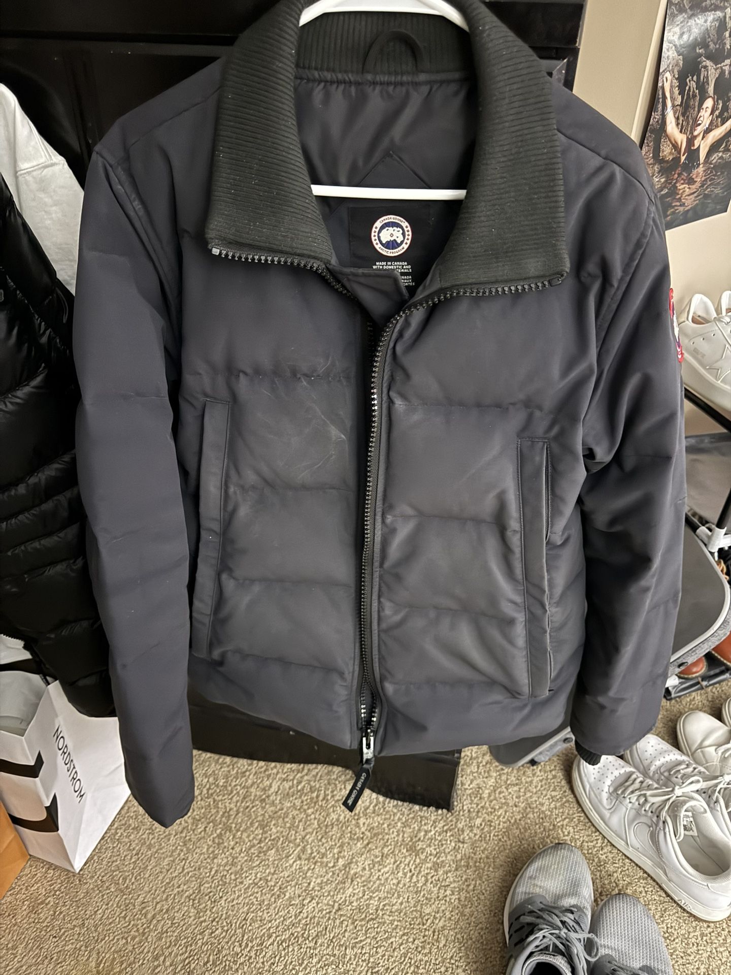 Canada Goose Embrace the elements all season long in this Puffer.