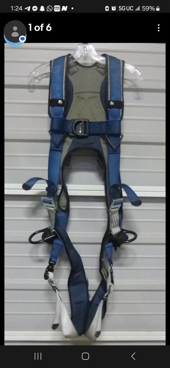 .

3M DBI-SALA® EXOFIT™ SAFETY HARNESS
