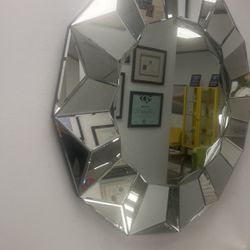 Mirro and tables together