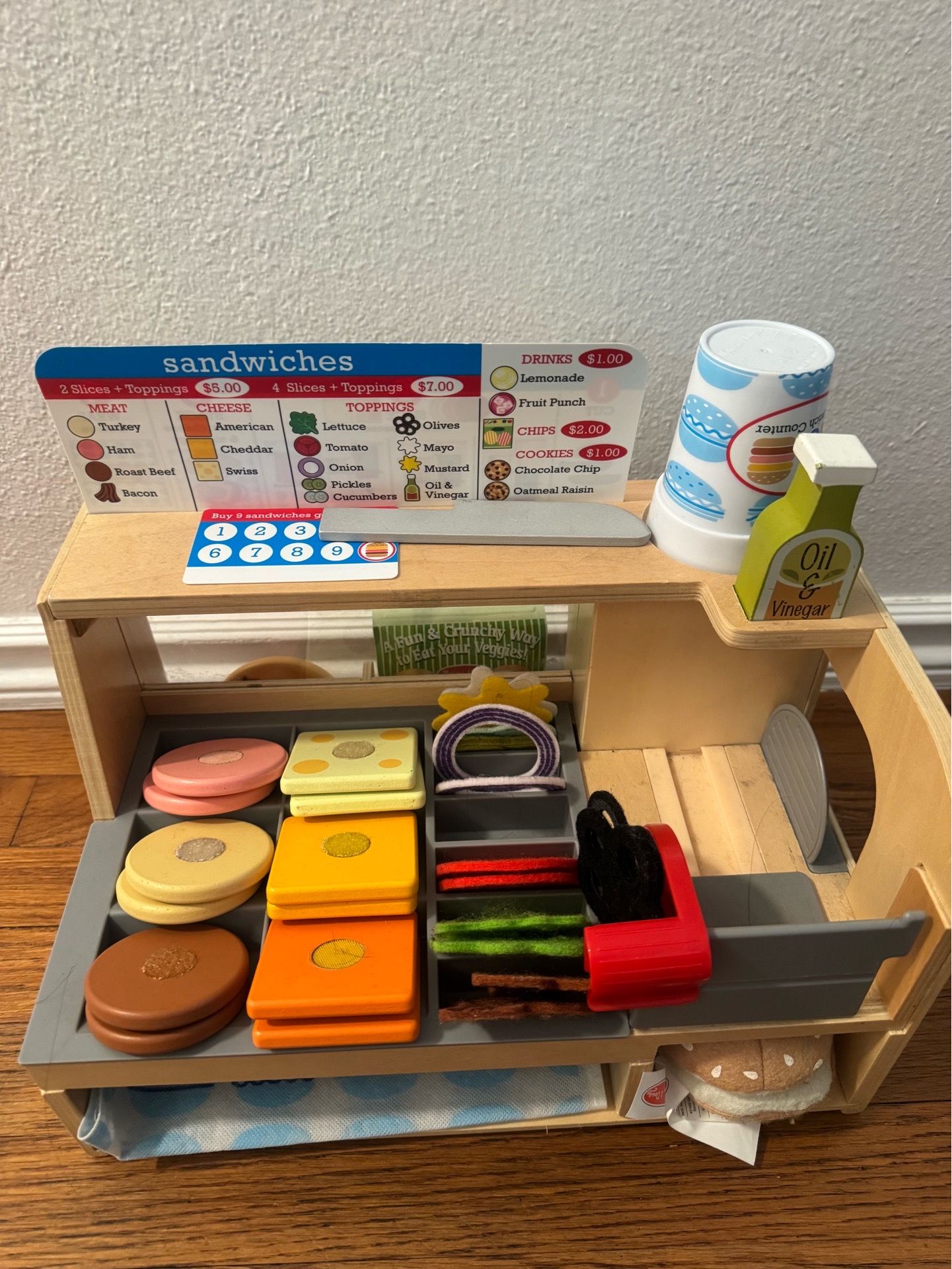 Sandwich maker toy