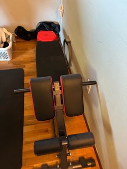 Adjustable Weight Bench with Leg Extension