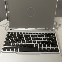 Arteck iPad 9.7-inch (iPad 6, 2018 / iPad 5, 2017) Keyboard, Ultra-Thin Bluetooth Keyboard 