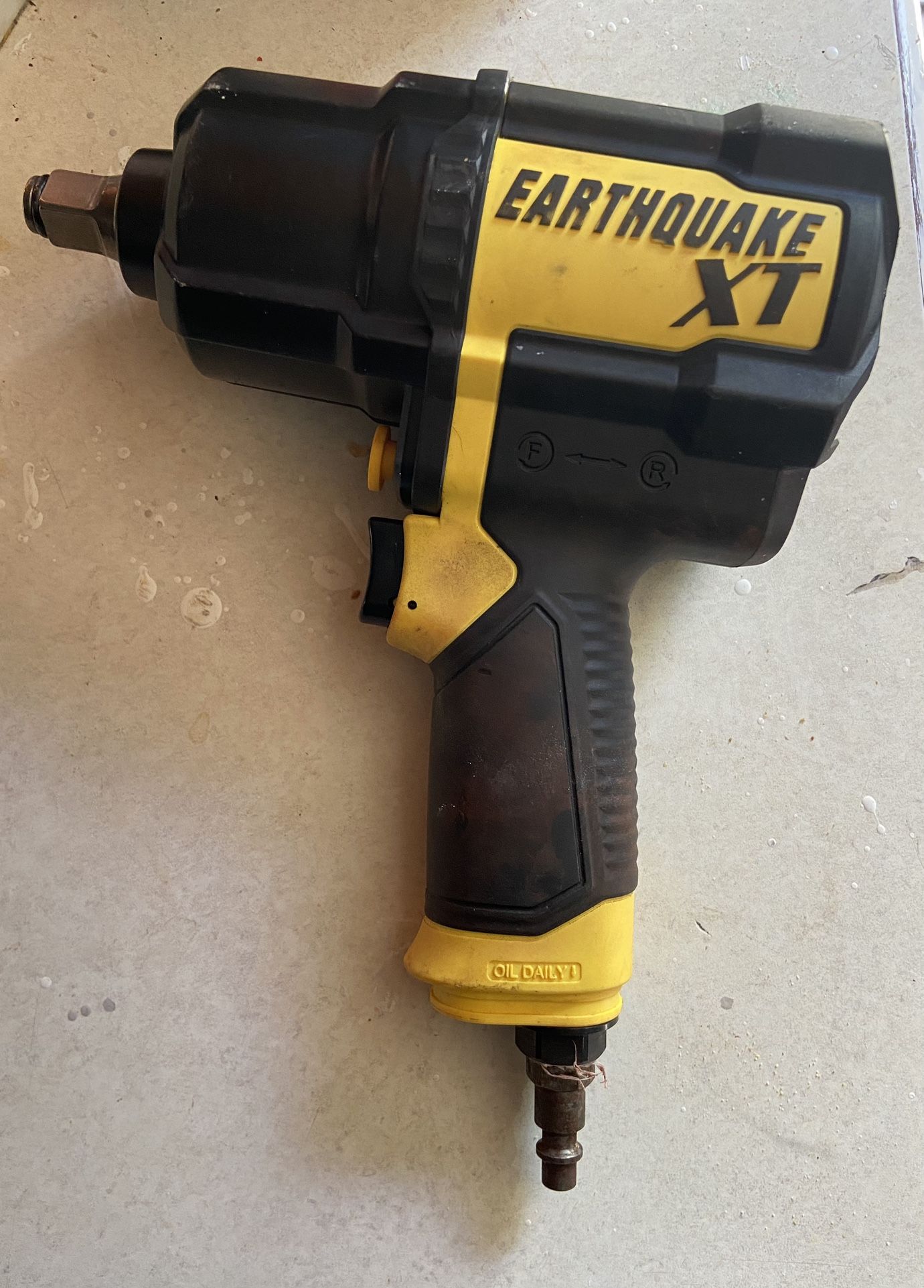 EARTHQUAKE EQ12YXT 1/2" Composite Air Impact Wrench 90 PSI