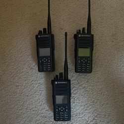 Motorola XPR7550 Two-Way Radio