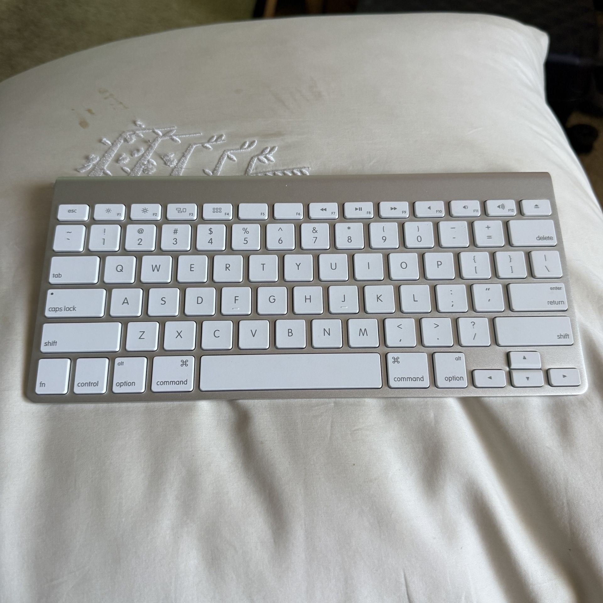 Apple Magic Keyboard A1314