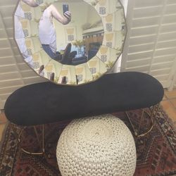 Hassock/mirror/bench