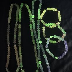 Glow N Dark Stretchy Necklace & Bracelet Sets