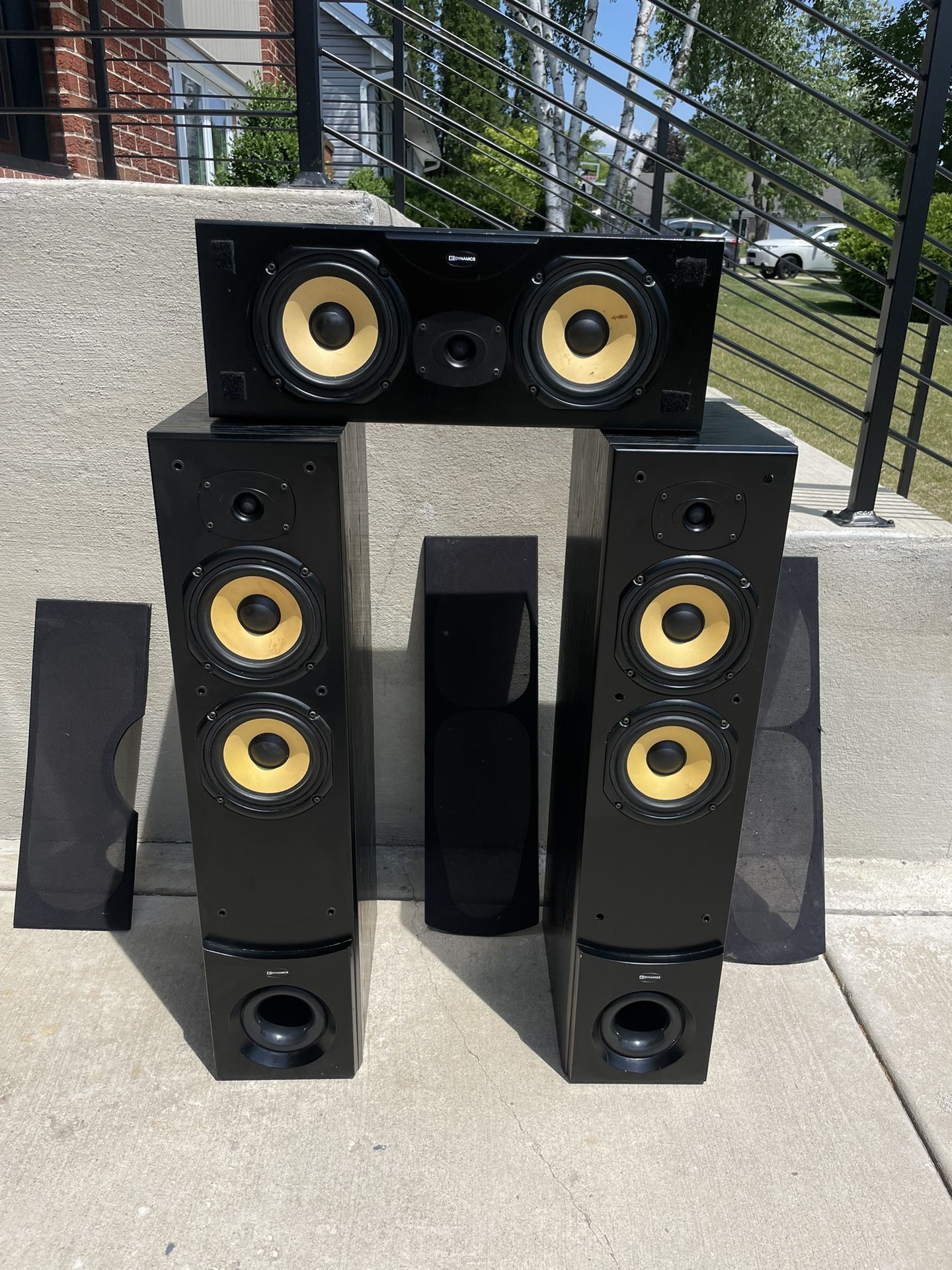 DB Dynamics EC26610 Tower Speakers rated at 275W for Sale in Lake ...