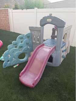 Little kids slide and climber