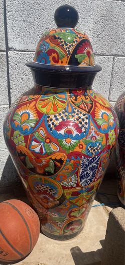 Mexican Talavera Ceramic Pot w/Lid